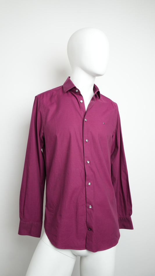 Tommy Hilfiger Men's Burgundy Shirt - Size M