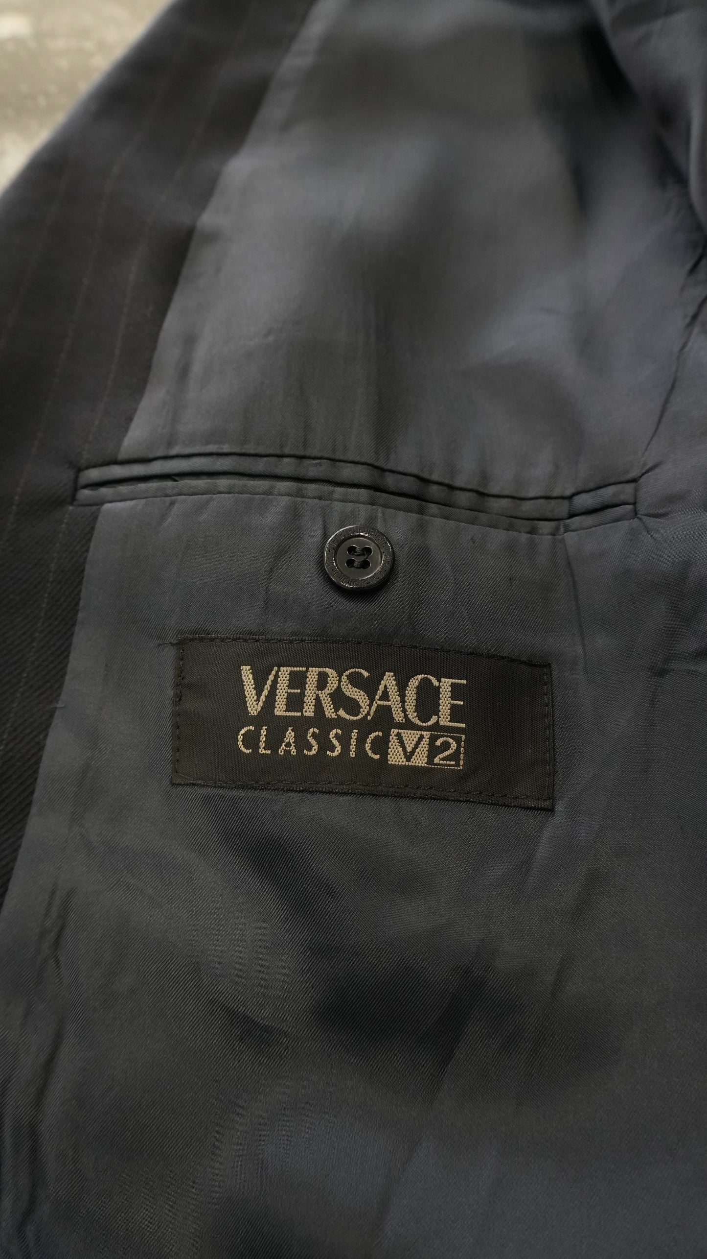 Giacca Uomo Versace Classic V2 in Pura Lana - Gessato Blu - Taglia XXL
