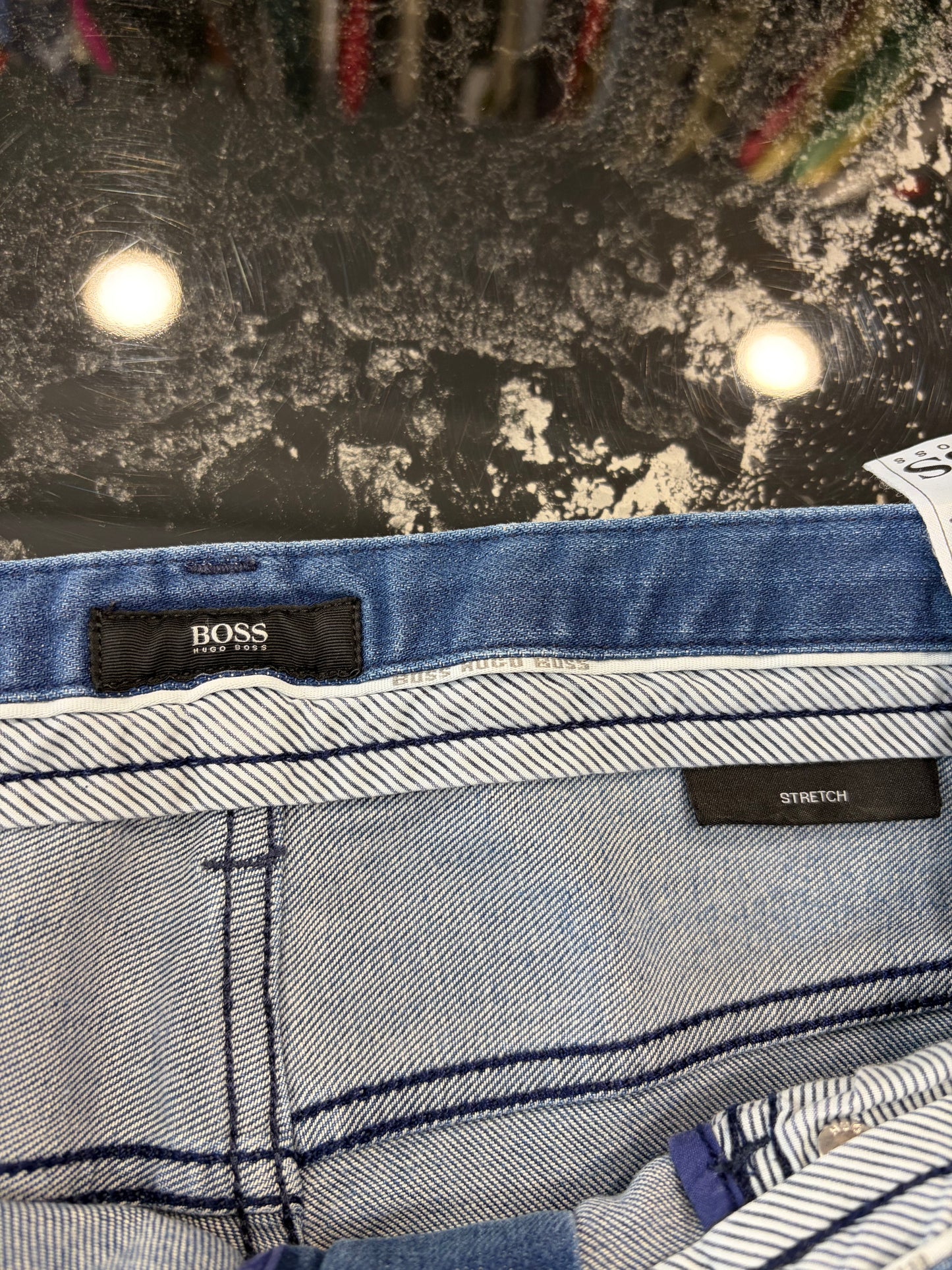 Jeans BOSS Hugo Boss Regular Fit - Lavaggio Blu Medio Stretch - W32 L34 (Taglia M)