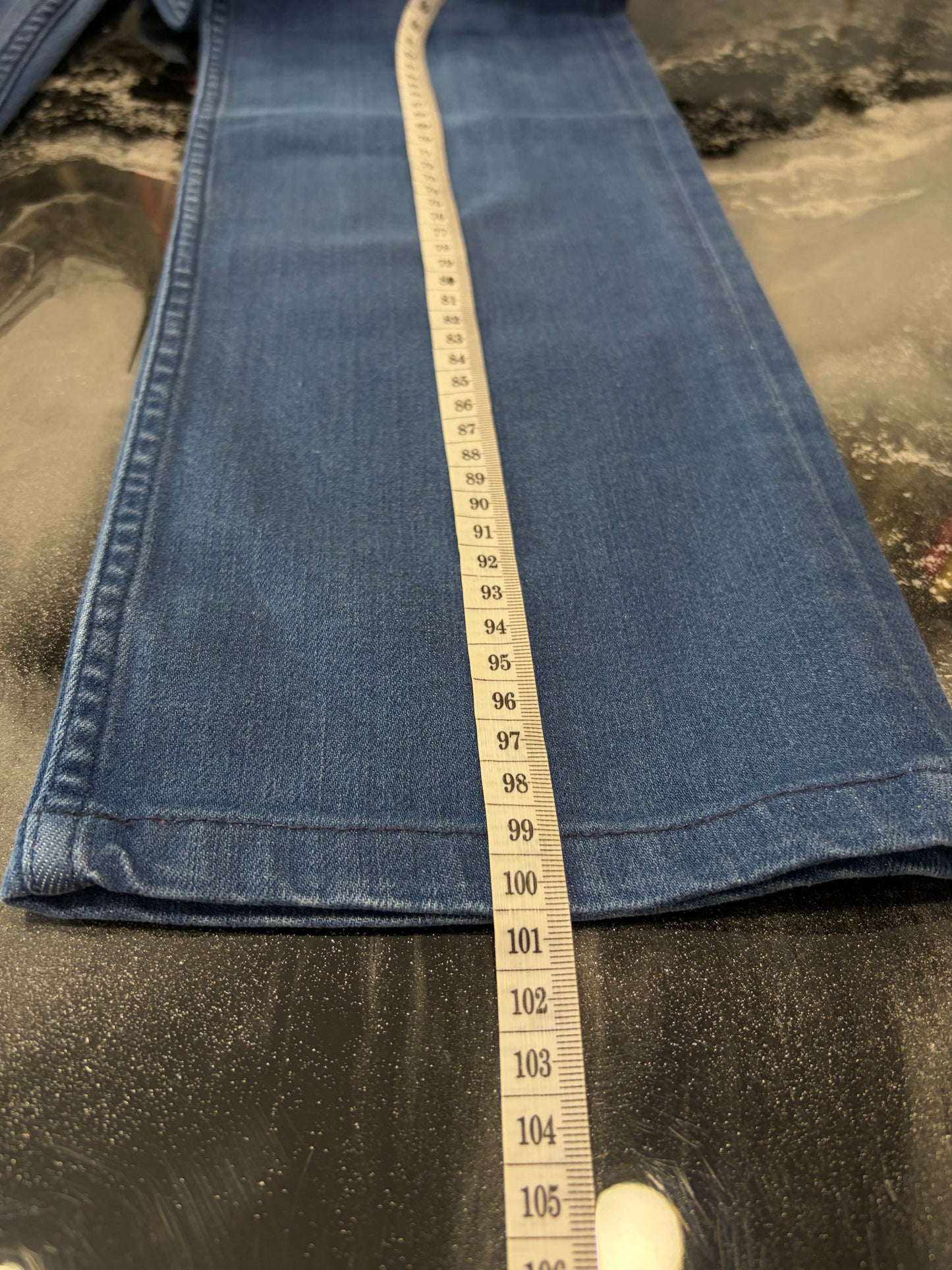 Jeans BOSS Hugo Boss Regular Fit - Lavaggio Blu Medio Stretch - W32 L34 (Taglia M)